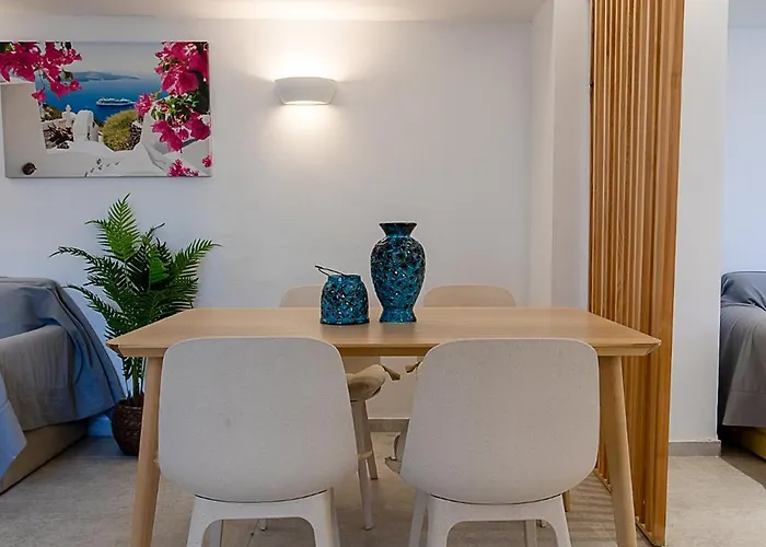 Santorini Villatzio *