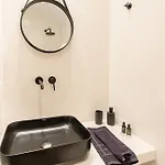 Santorini Villatzio *
