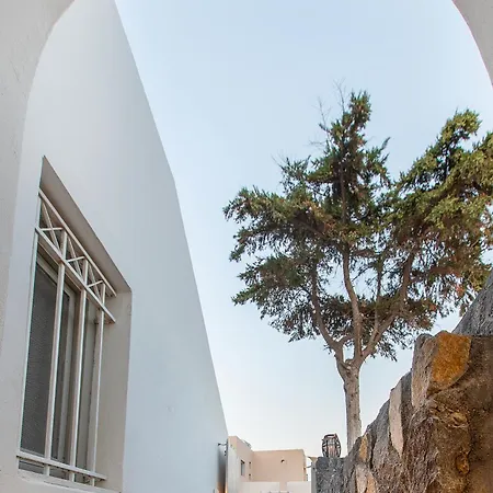 Santorini Villatzio メッサリア