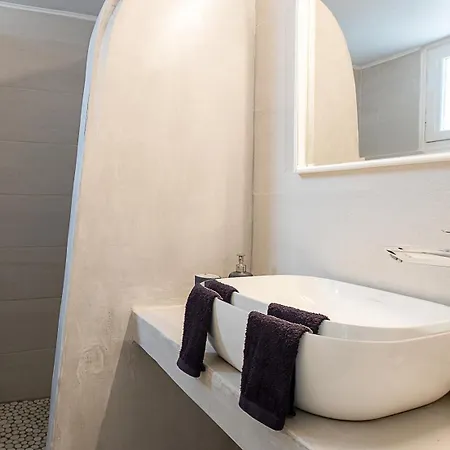 Santorini Villatzio * メッサリア