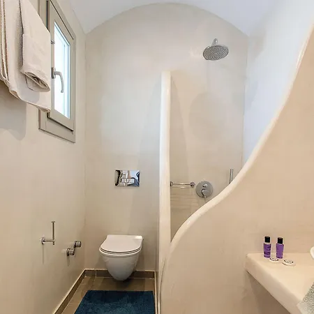 Santorini Villatzio * Mesariá