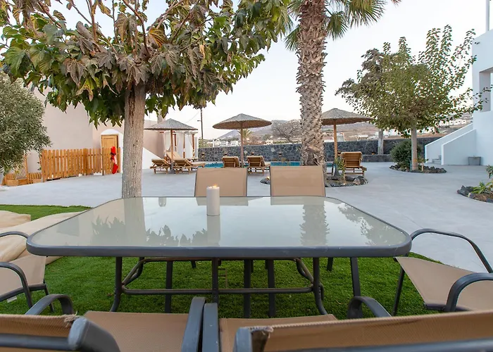 Santorini Villatzio *