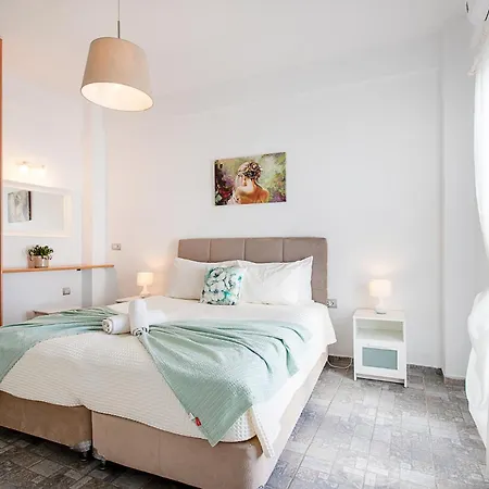 Santorini Villatzio