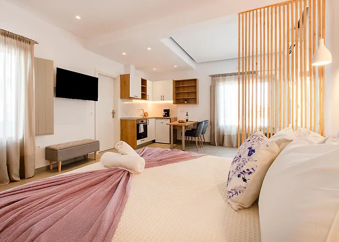 Vakantiehuis Santorini Villatzio Mesariá