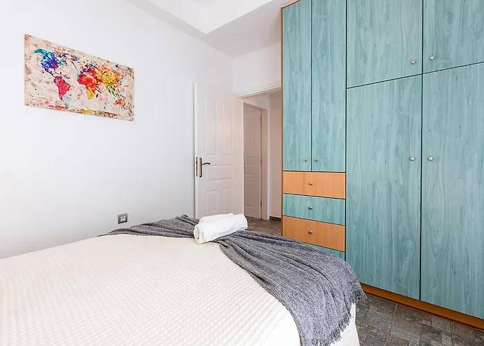 Santorini Villatzio Vakantiehuis Mesariá