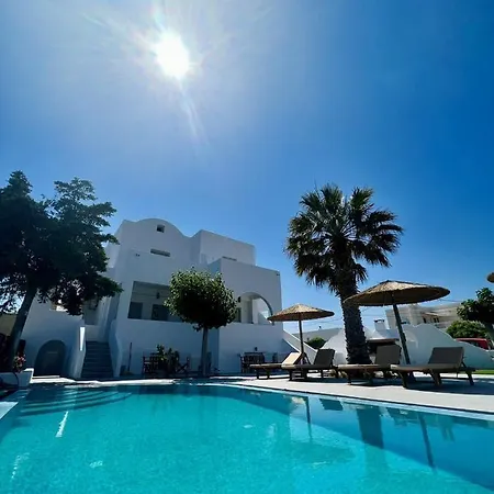 Santorini Villatzio Messaria (Santorini)