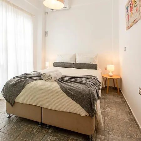 Santorini Villatzio 펜션 *