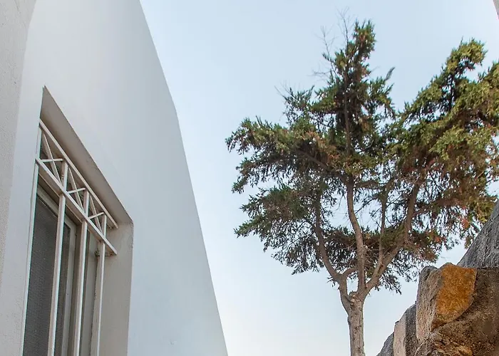 Santorini Villatzio Mesaria